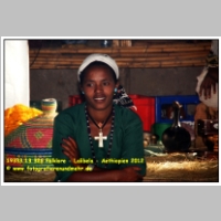 19333 13 326 Folklore - Lalibela - Aethiopien 2012.jpg